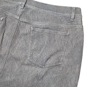 Lafayette 148 Women's Size 14 Thompson Straight Leg Snake Texture Jeans